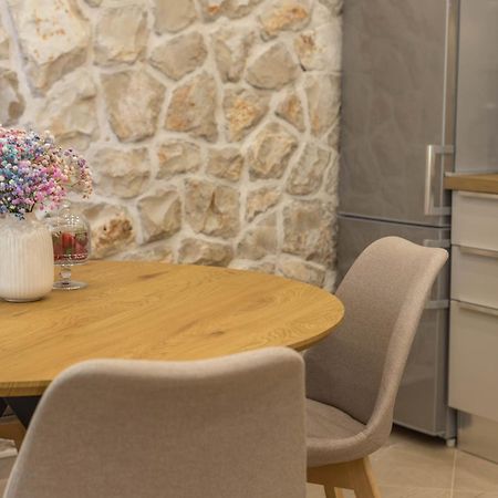 Apartment Zastupac 8761A Hvar Town Esterno foto