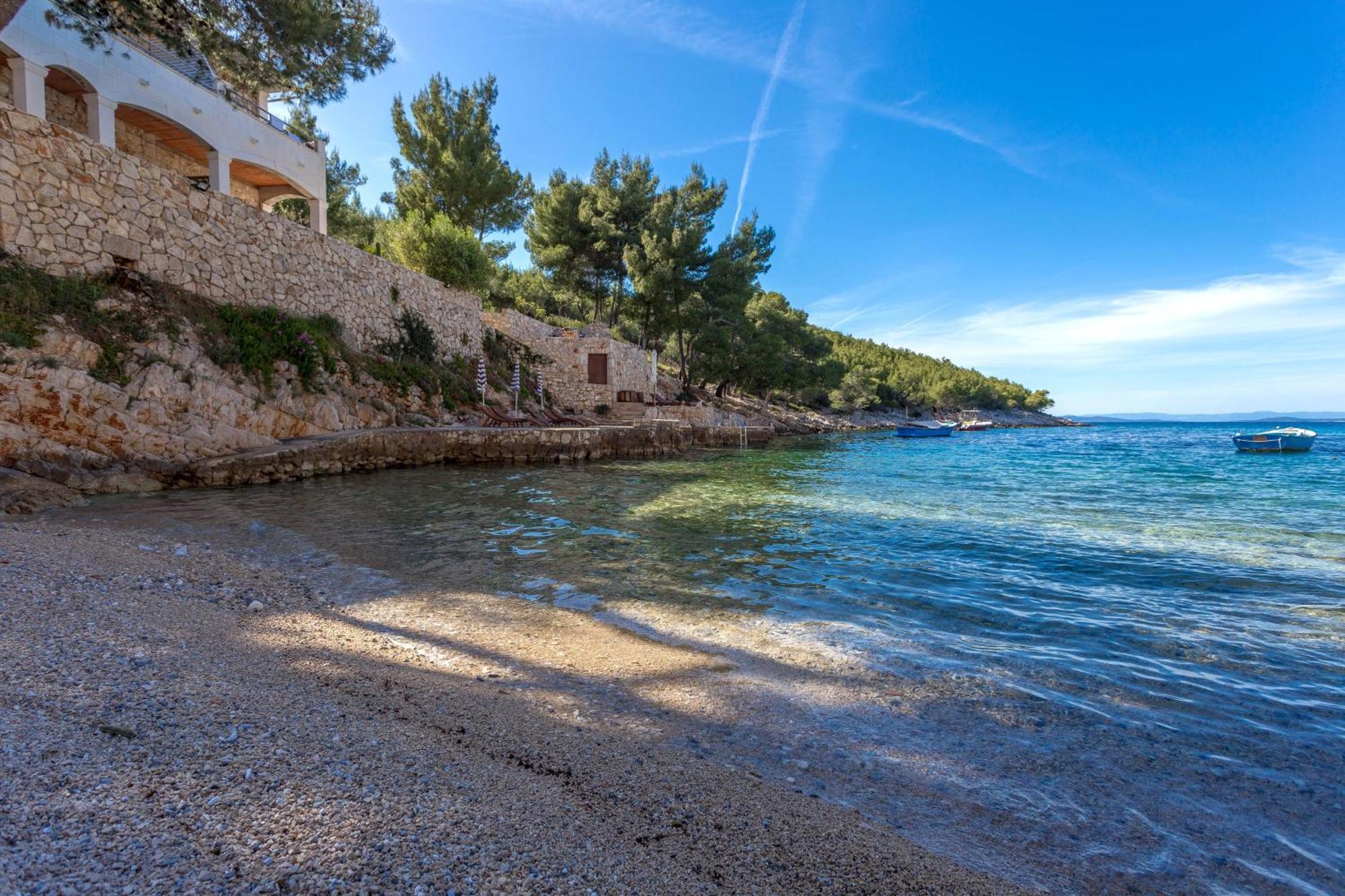 Apartment Zastupac 8761A Hvar Town Esterno foto